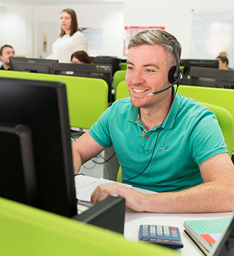 Man working in a call centre